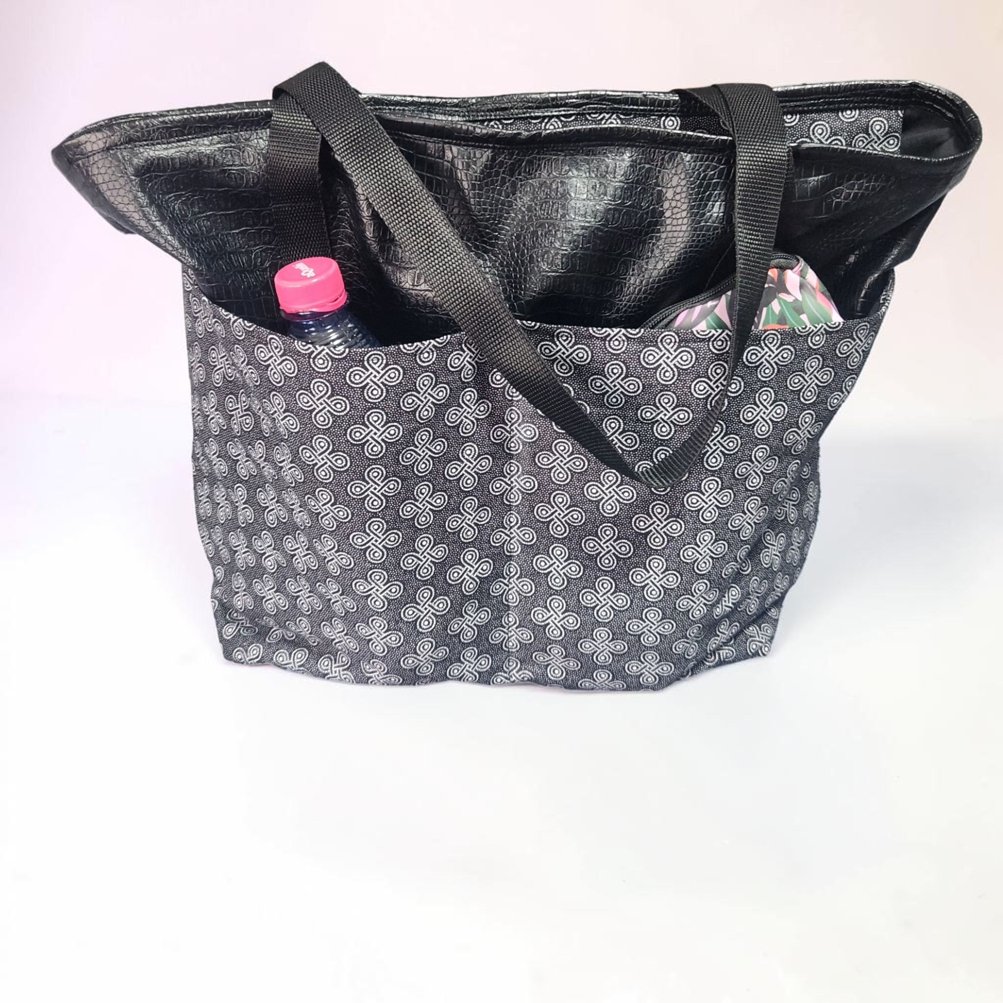 NEW - Faux Leather & Shwe Shwe Large Zip Tote Bag
