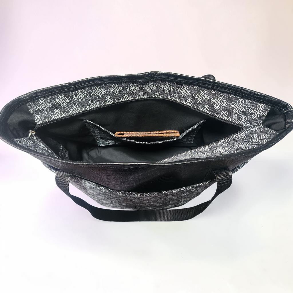 NEW - Faux Leather & Shwe Shwe Large Zip Tote Bag